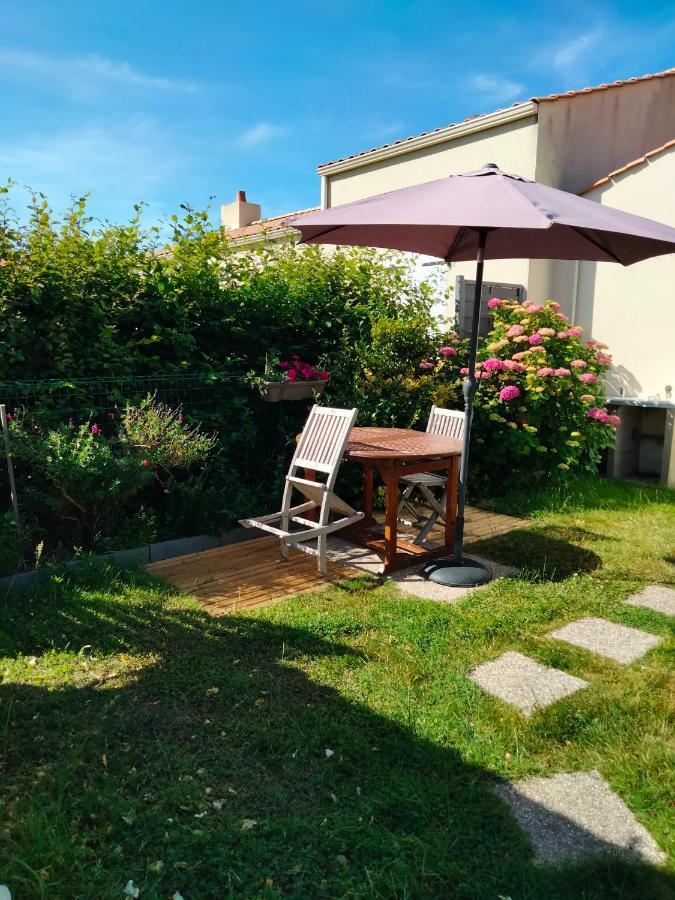 STUDIO indépendant DRAPS fournis VRAI lit WIFI vélos 700m OCEAN Brétignolles-sur-Mer Exterior foto